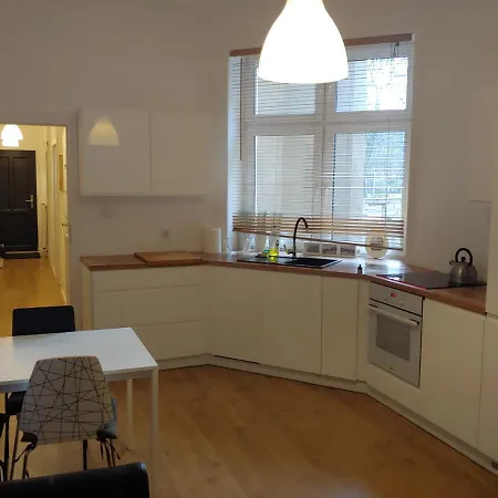 Apartament Wybickiego