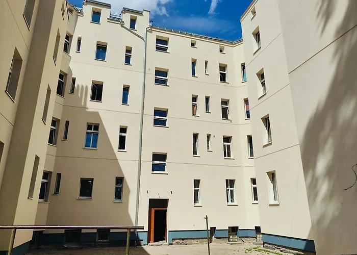 Wybickiego 아파트